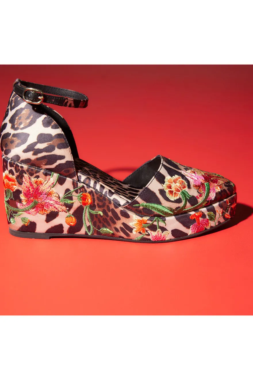 Artsy Chikayo Satin Embroidery Espadrille