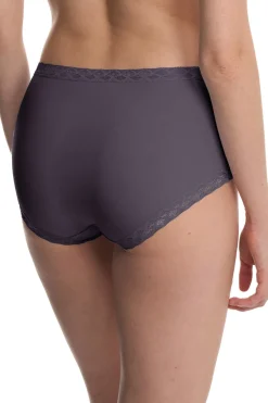 Bliss Full Brief