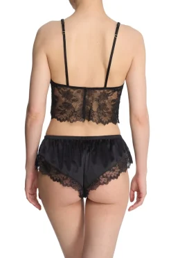 Chantilly Tap Short