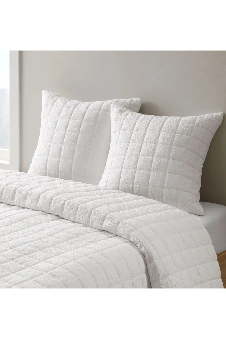 Cocoon Quilt Top White Comforter Mini Set