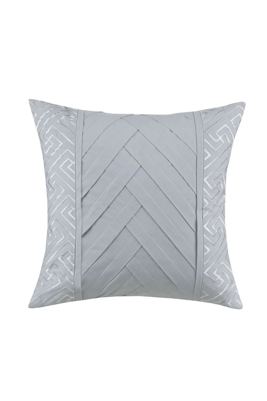 Dreamscape Embroidered 4 Piece Comforter Mini Set