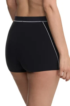 Explore Sport Shorts