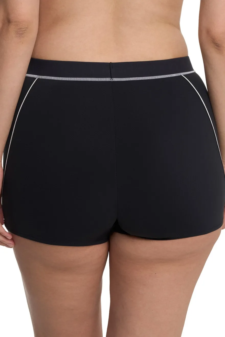 Explore Sport Shorts