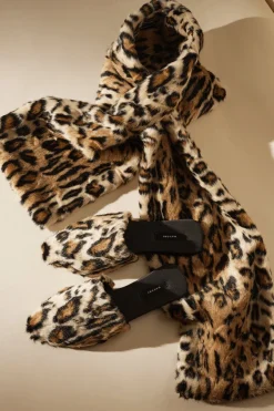 Faux Leopard Fur Slide