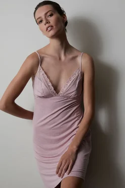 Feathers Essentials Lace Chemise
