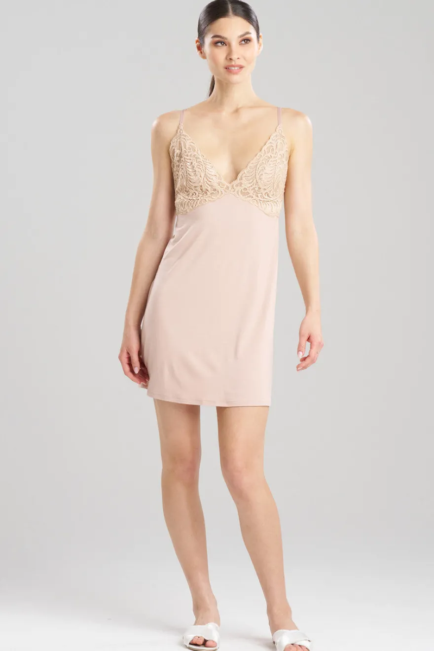 Feathers Essentials Lenzing™ Ecovero™ Viscose Lace Chemise