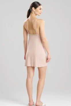 Feathers Essentials Lenzing™ Ecovero™ Viscose Lace Chemise