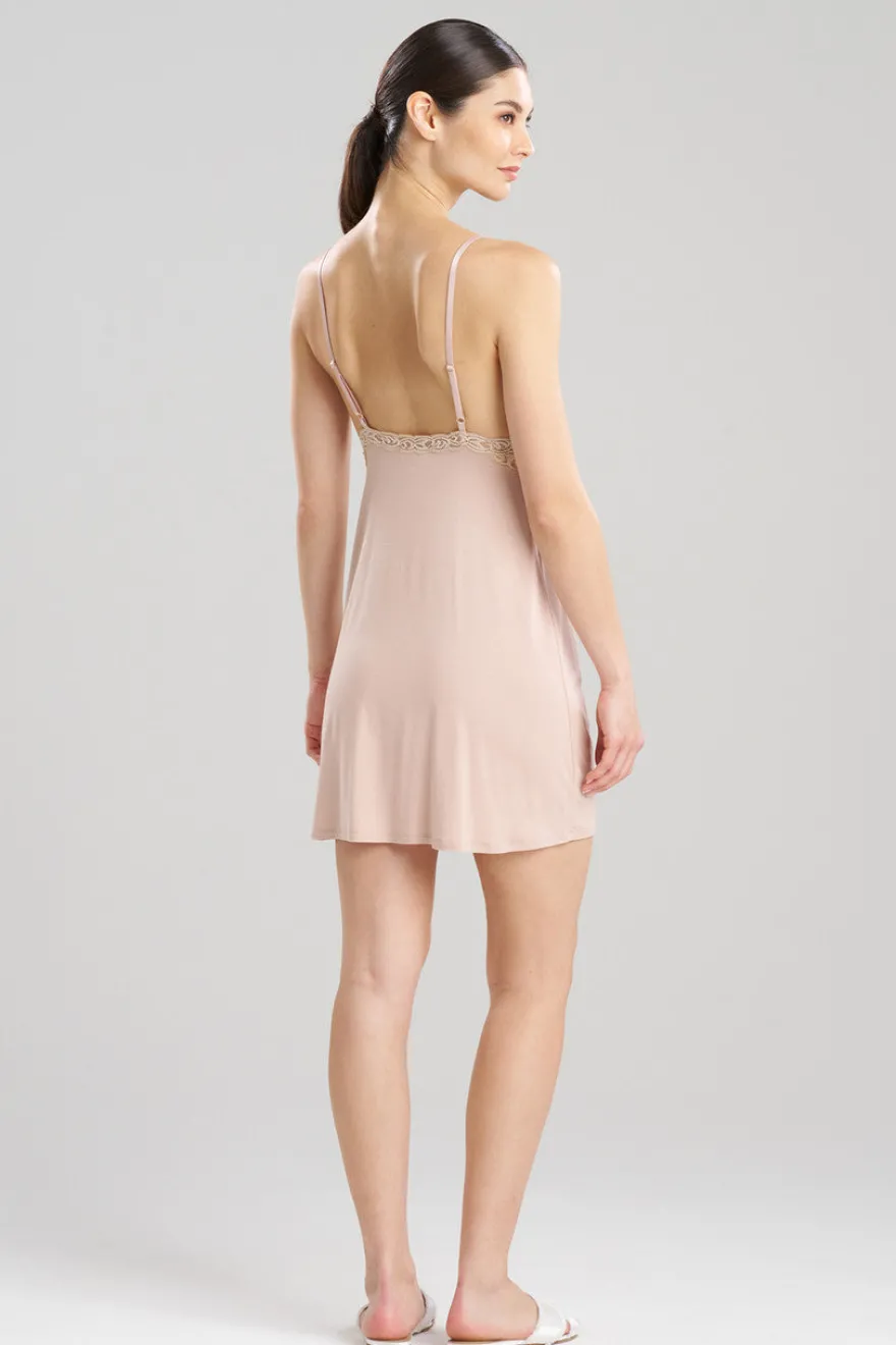 Feathers Essentials Lenzing™ Ecovero™ Viscose Lace Chemise