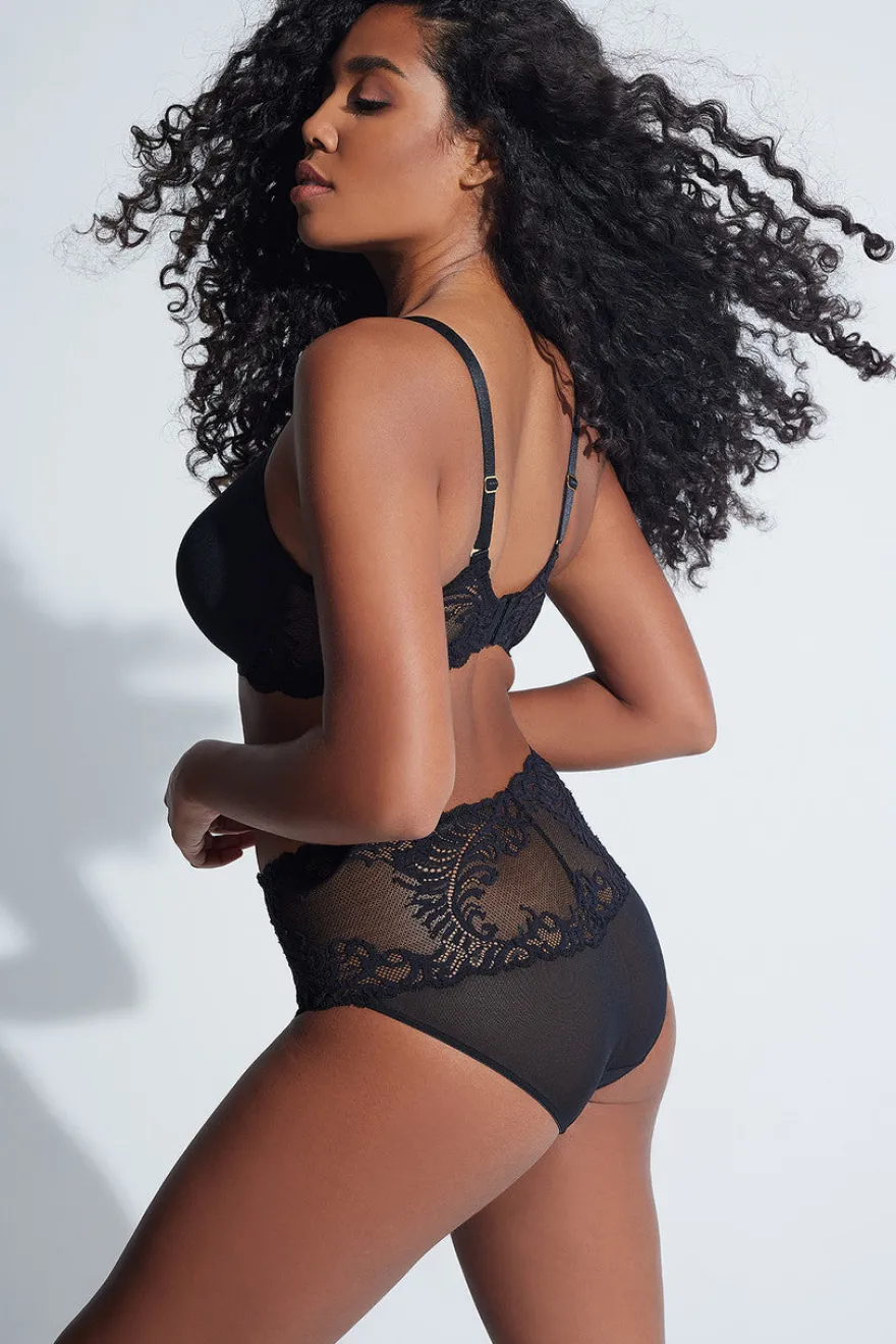 Feathers Full Figure Contour Underwire Bra
