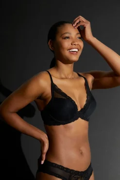 Feathers Plunge T-Shirt Bra