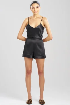 Glamour Shorts