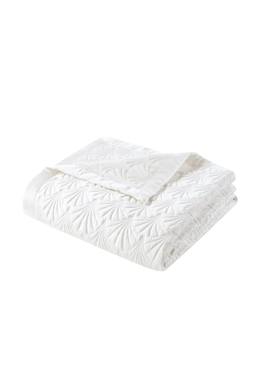 Jeju Embroidered 3 Piece Quilt Mini Set