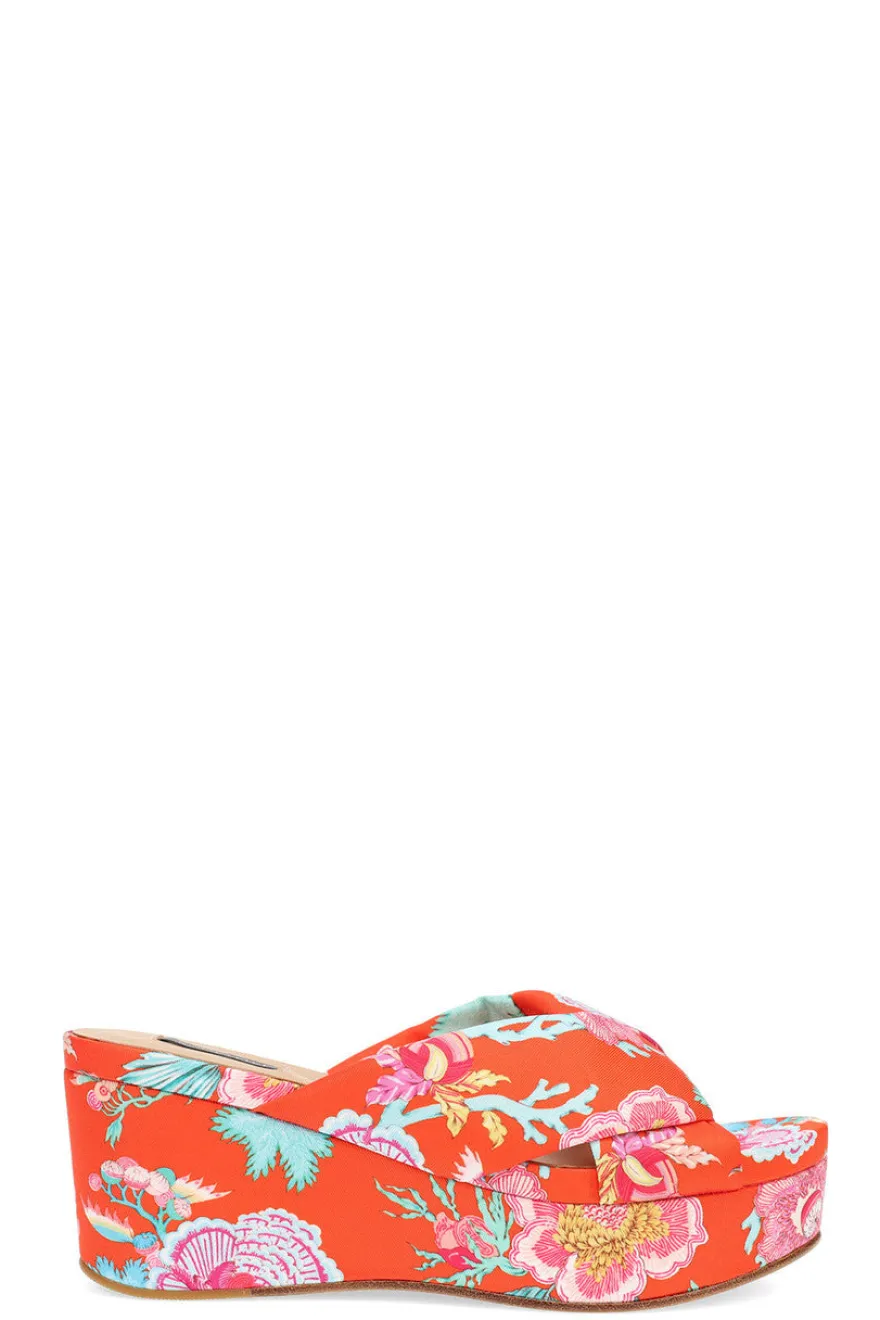 Lanna Hinami Platform Thong Sandals