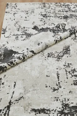 Lhasa- Aura Rug
