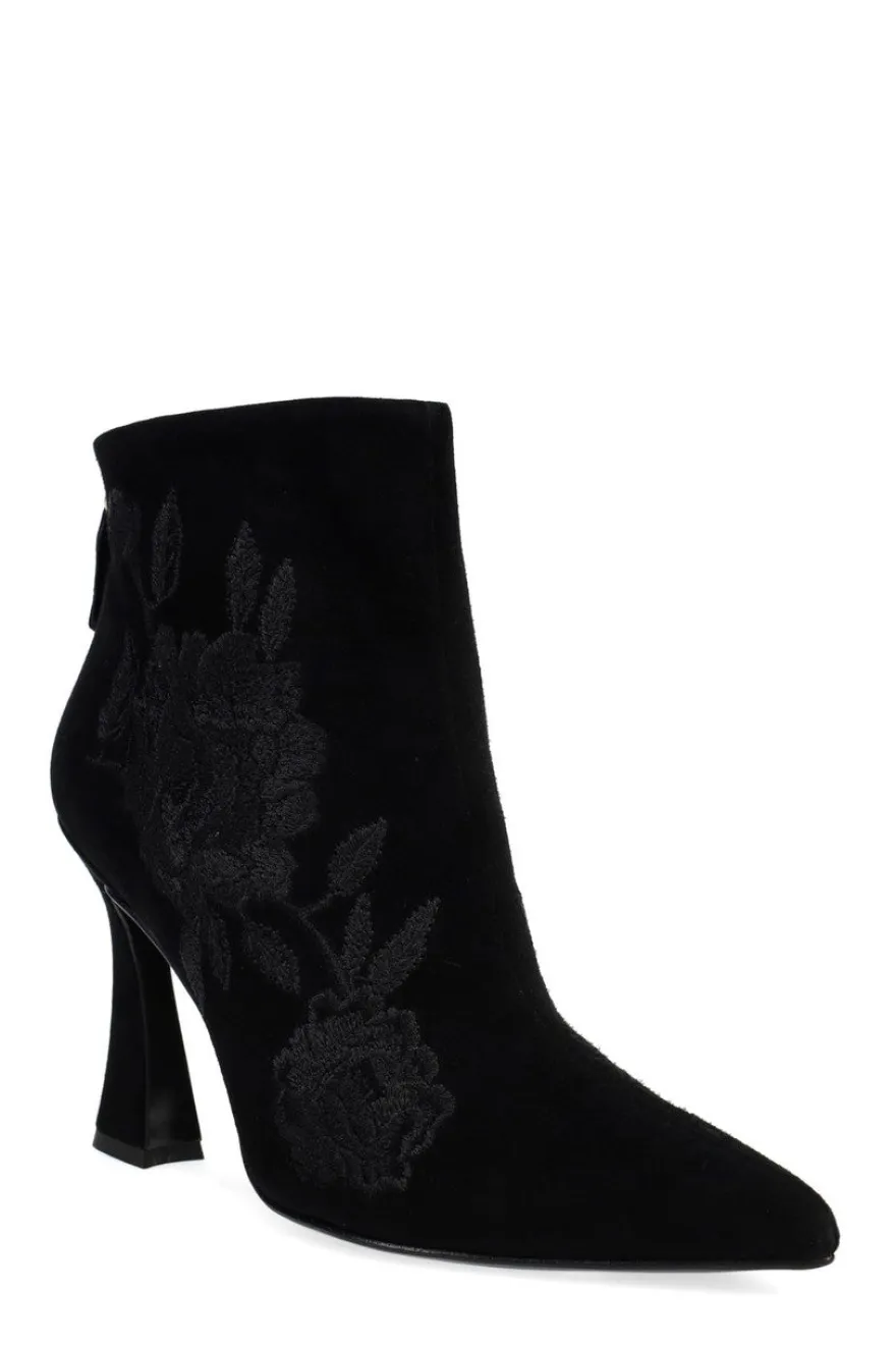 Mitsu Shugo Embroidery Square Heel Ankle Boot