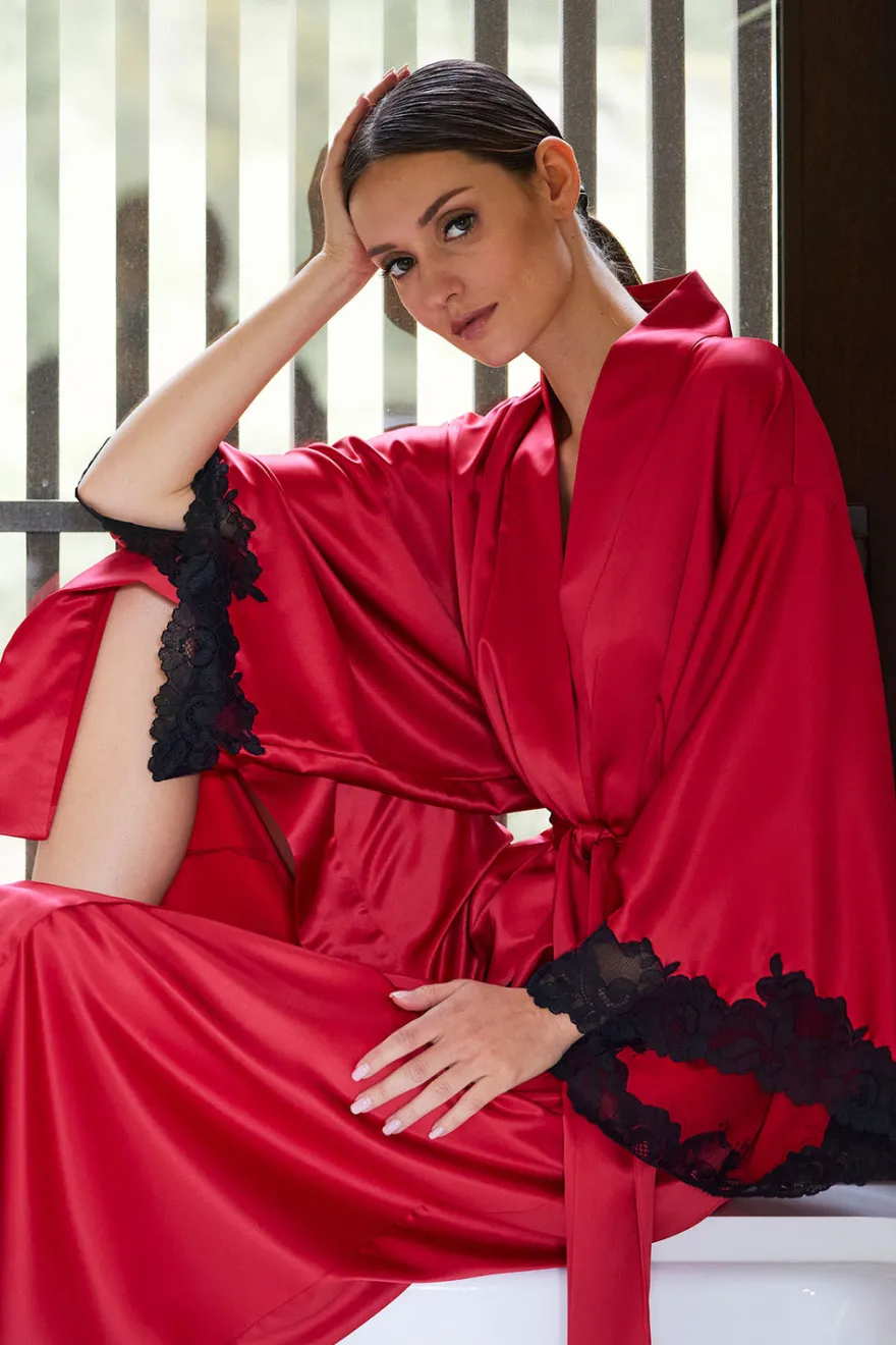 Peony Glamour Robe