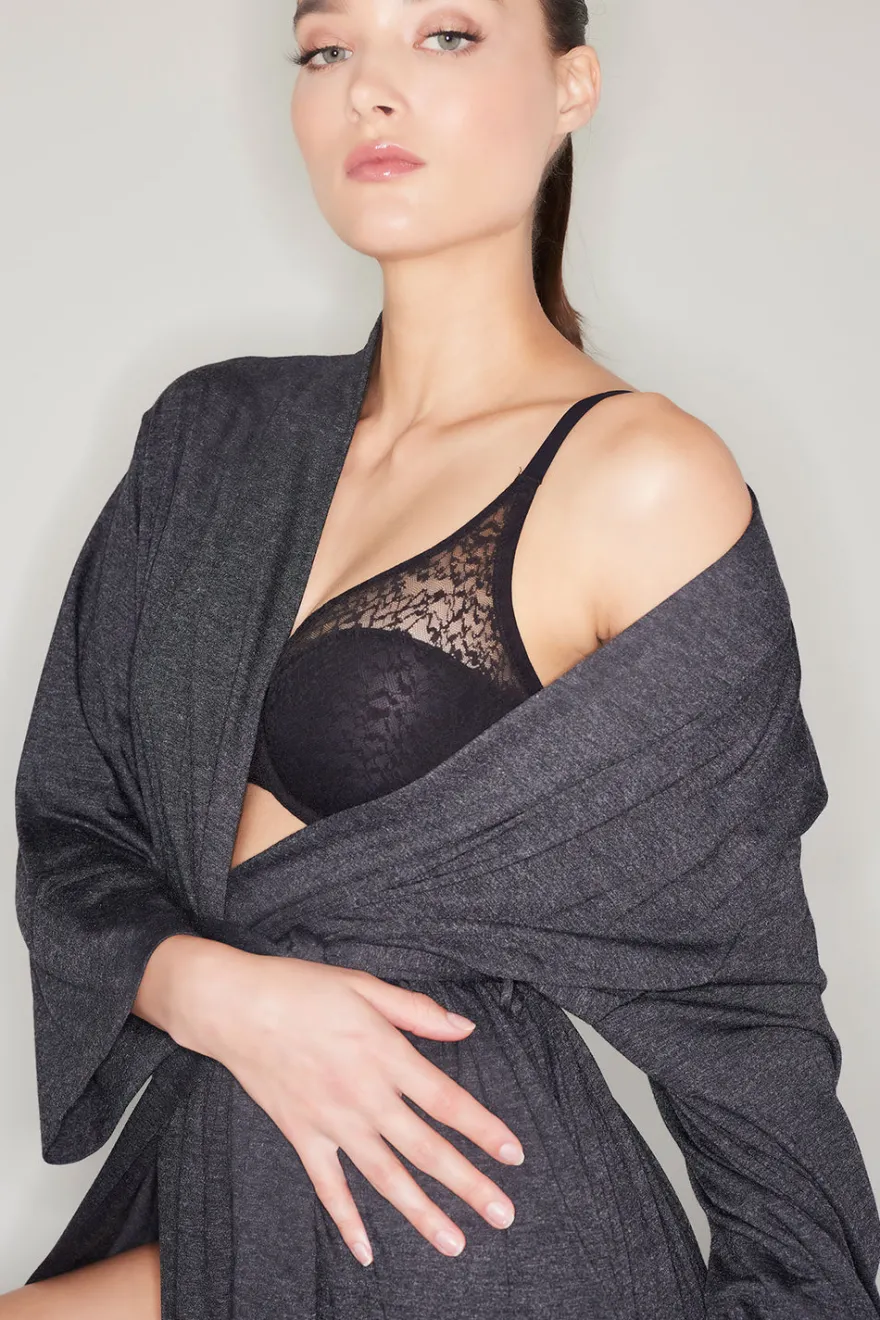 Pretty Smooth Seamless Underwire Bra