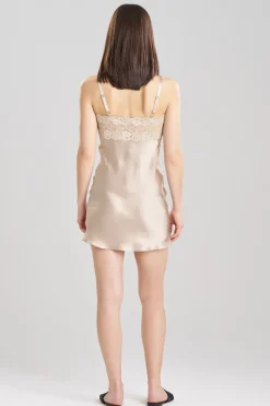 Rose Parfait Lace Chemise