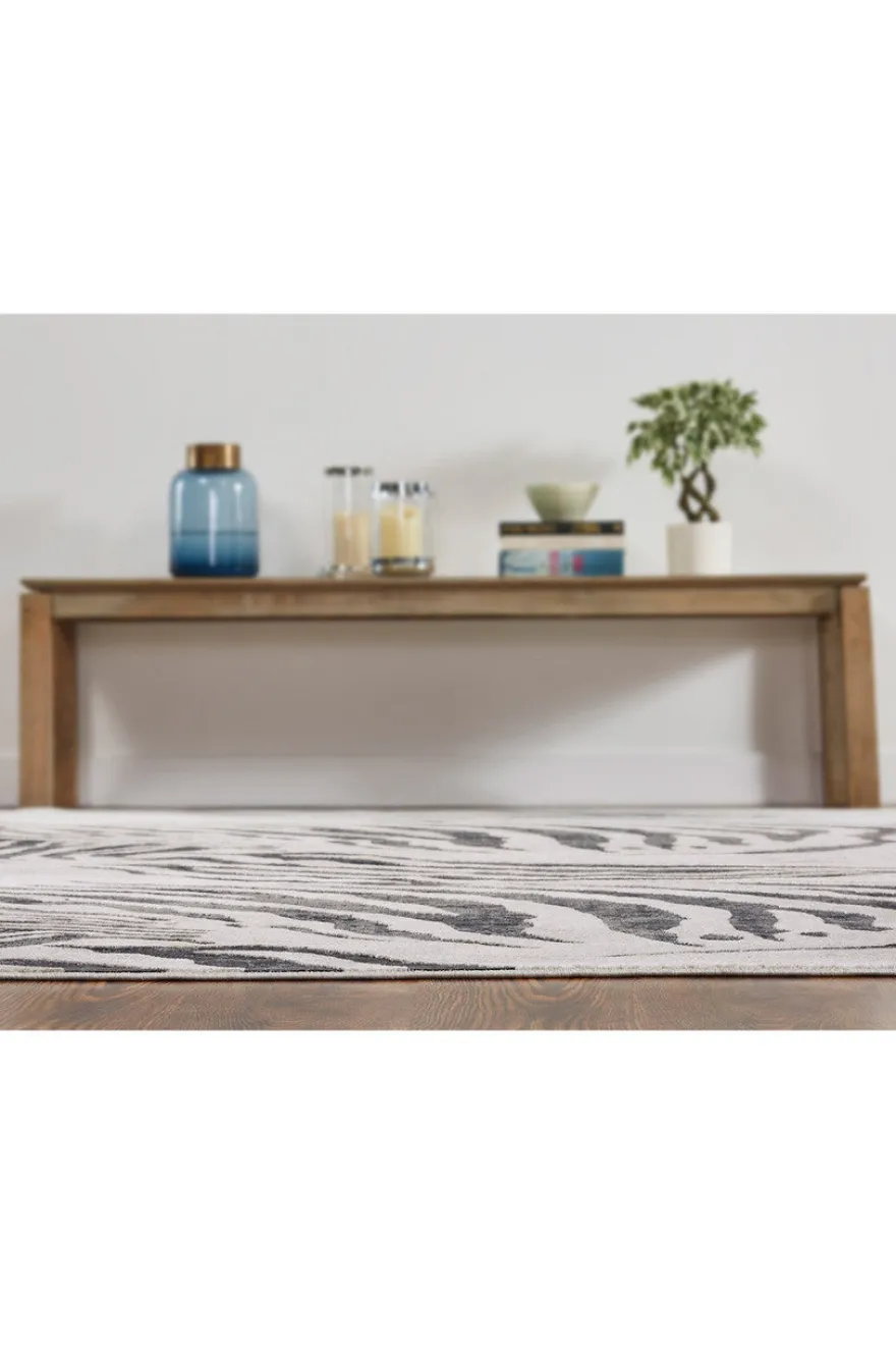Serengeti- Charcoal Zebra Rug