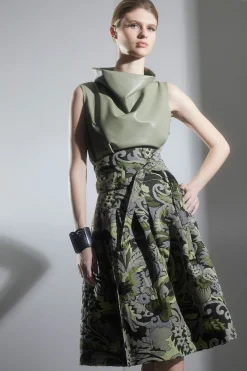 Shinrin Paisley Jacquard Pleated Skirt