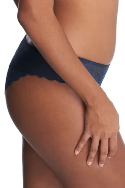 Statement Tanga