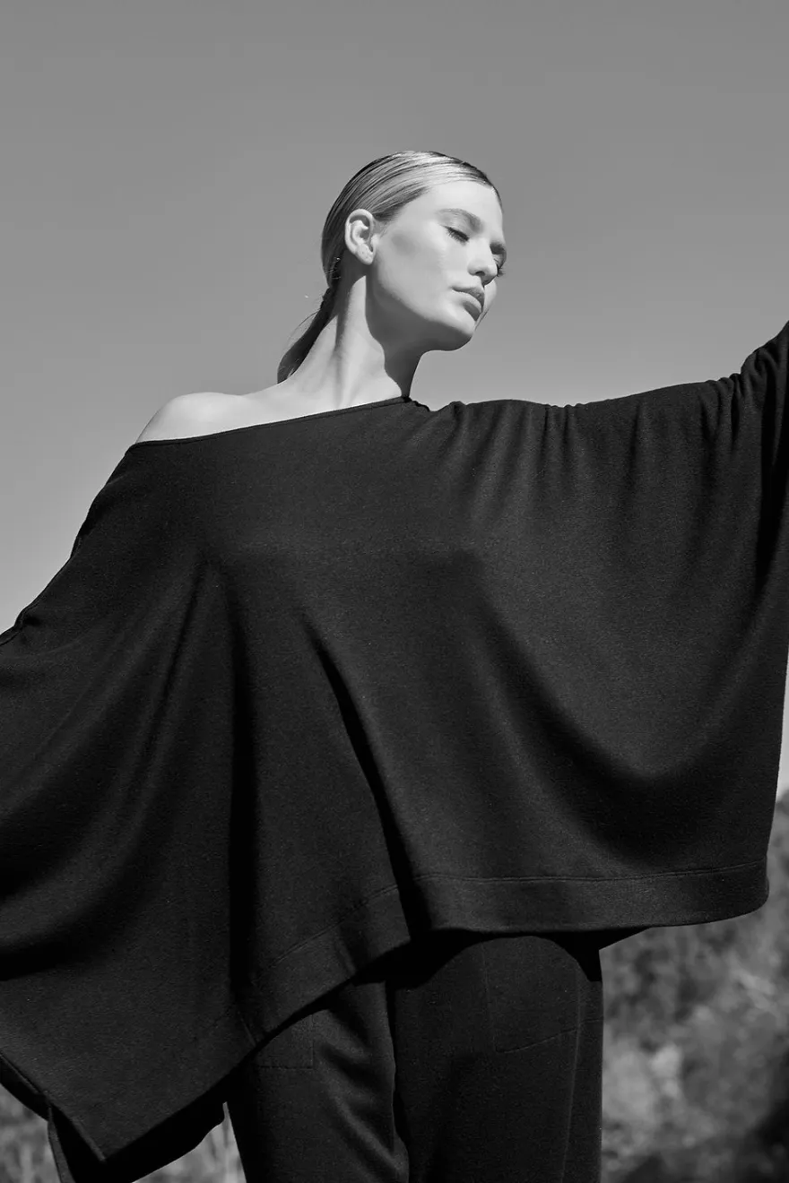 Suki Caftan Top