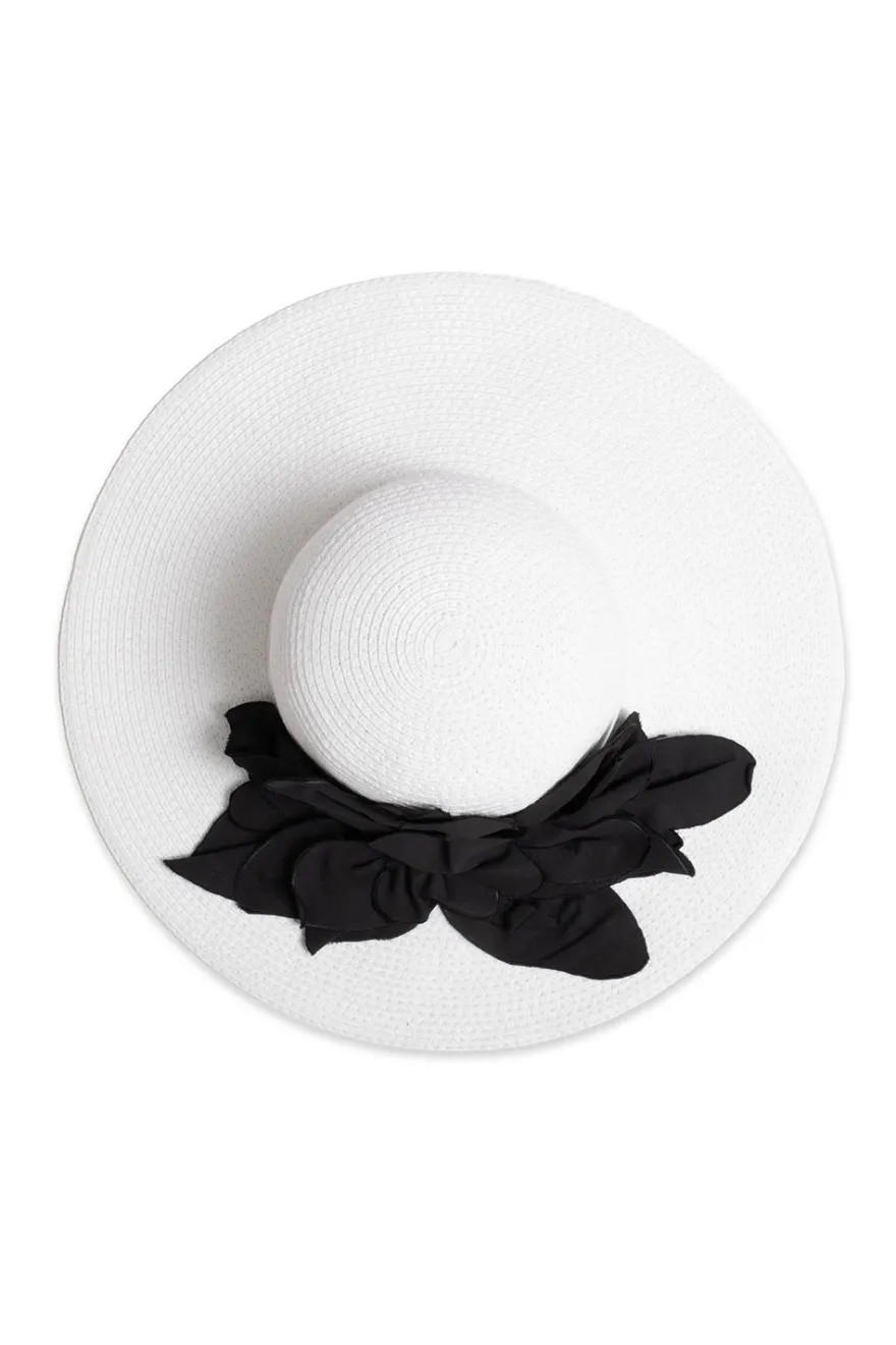 Techno Poplin Cut-Out 3D Applique Straw Hat